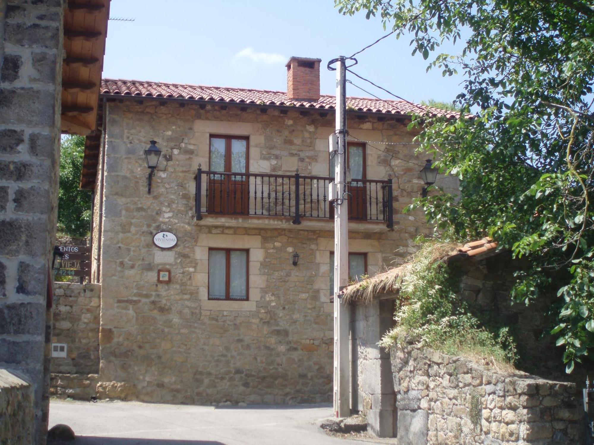 Apartamentos Rurales La Casa Vieja De Alceda Eksteriør bilde
