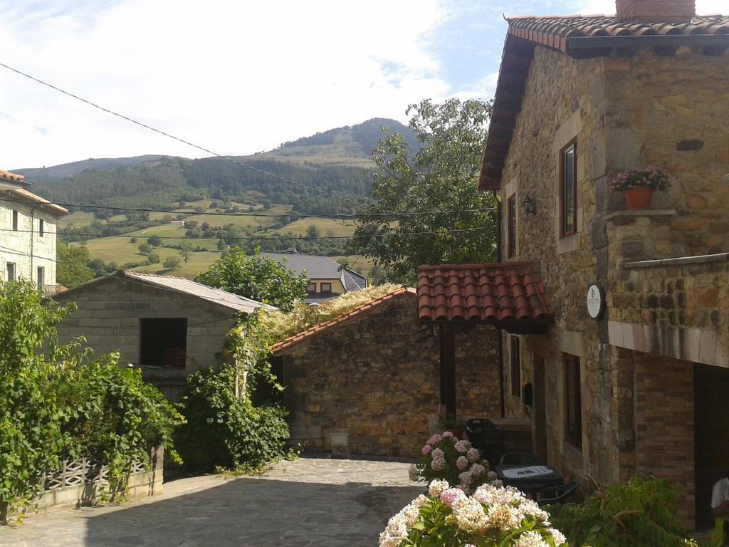 Apartamentos Rurales La Casa Vieja De Alceda Rom bilde