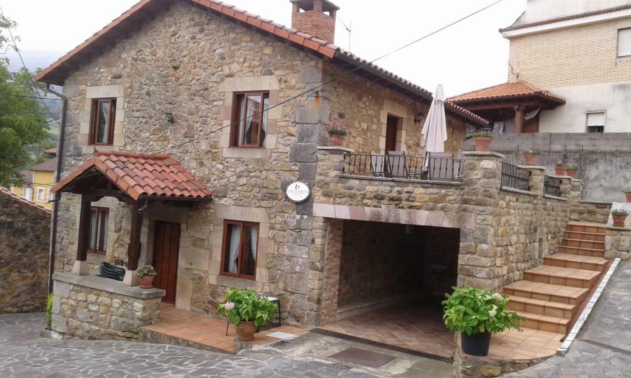 Apartamentos Rurales La Casa Vieja De Alceda Eksteriør bilde
