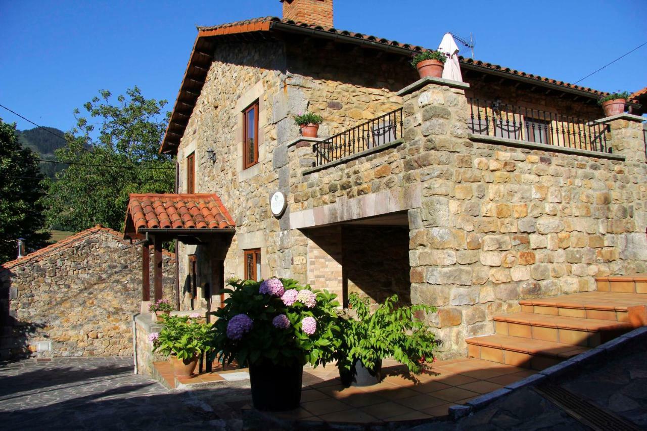 Apartamentos Rurales La Casa Vieja De Alceda Eksteriør bilde